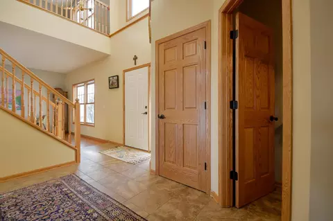 Entry Way - 1406 Landsdown Rd, Buffalo, MN 55313 photo 1 of 13