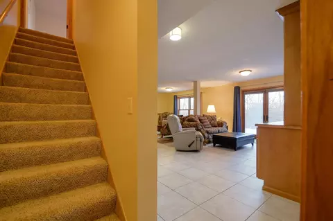 Entry Way - 1406 Landsdown Rd, Buffalo, MN 55313 photo 12 of 13