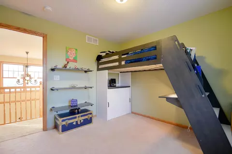 Bedroom - 1406 Landsdown Rd, Buffalo, MN 55313 photo 4 of 10