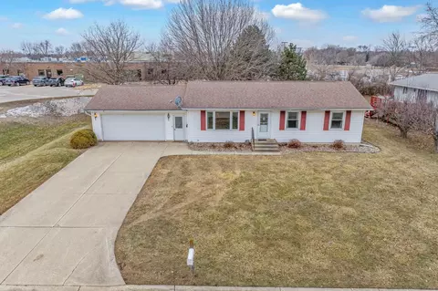 1234 Hickory St, Fairmont, MN 56031