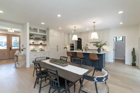 625 Ivy Falls Ave, Mendota Heights, MN 55118