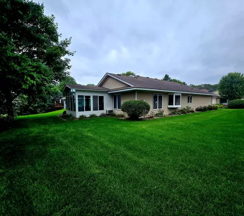 Exterior - 642 Jenisa Dr, Saint Cloud, MN 56301 photo 7 of 8