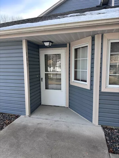 800 98th Ave NW #101NW, Coon Rapids, MN 55433