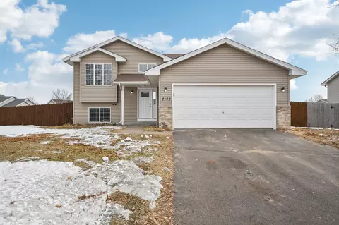 2132 Emerson Rd S, Cambridge, MN 55008