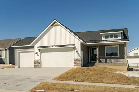 1830 Brandt Dr NE, Byron, MN 55920