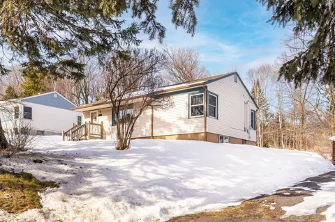 Exterior - 1011 W Arrowhead Rd, Duluth, MN 55811 photo 2 of 5