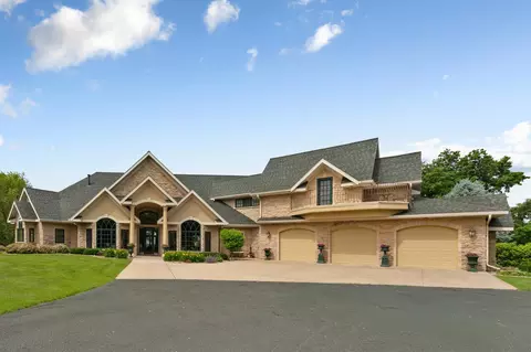 32592 Juniper Rd, Chatfield, MN 55923