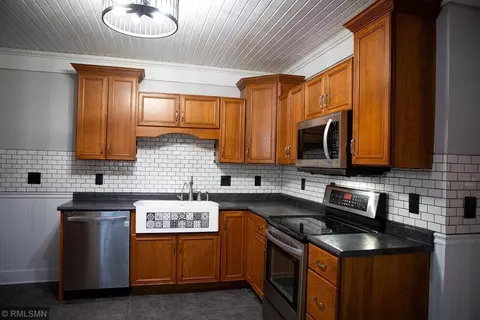 Kitchen - 110 Greeley Rd, Braham, MN 55006 photo 1 of 4