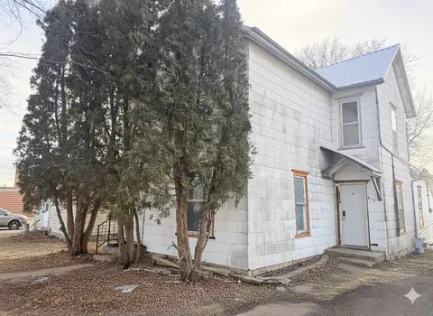 213 S Lafayette Ave, Fulda, MN 56131