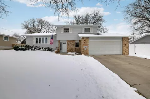1339 16th St W, Hastings, MN 55033