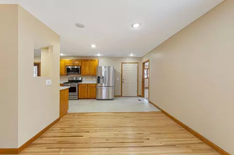Living - 832 Home Pl, Faribault, MN 55021 photo 1 of 6