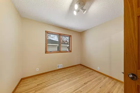 Bedroom - 832 Home Pl, Faribault, MN 55021 photo 1 of 9