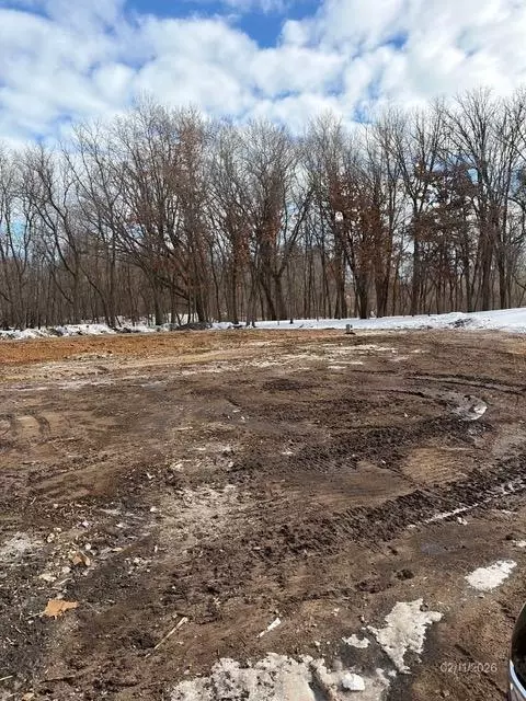 6823 Crown Cir NW, Saint Francis, MN 55070