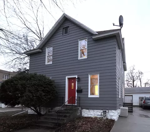 263 Cummings St, Winona, MN 55987