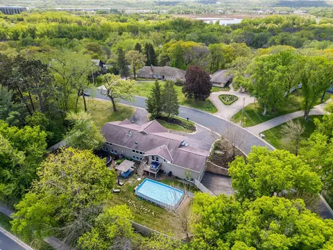 View/Area - 6420 Bluff Dr, Bloomington, MN 55438 photo 6 of 6