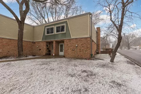 7301 W Franklin Ave, Saint Louis Park, MN 55426