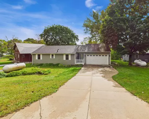 20556 Elkview Rd, Richmond, MN 56368