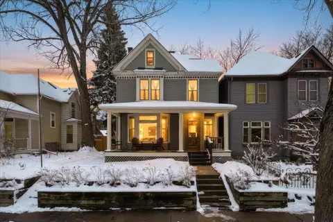 674 Holly Ave, Saint Paul, MN 55104