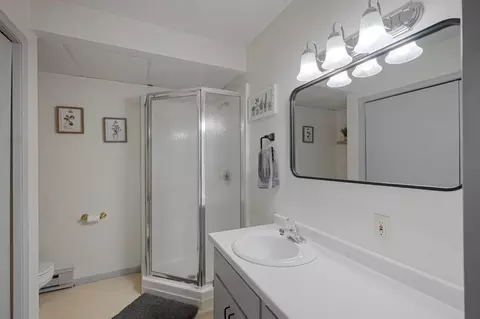 Bath - 6204 Laurel Rd, Saint Cloud, MN 56303 photo 1 of 2