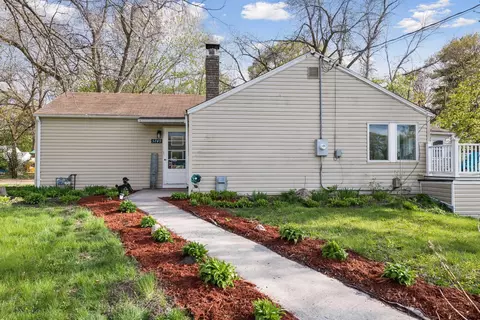 5749 Grandview Blvd, Mound, MN 55364