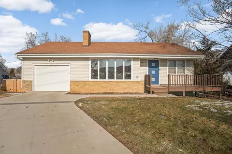 647 Mill St, Excelsior, MN 55331