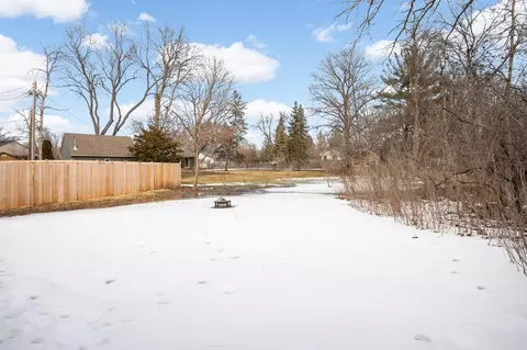 647 Mill St, Excelsior, MN 55331 photo 29