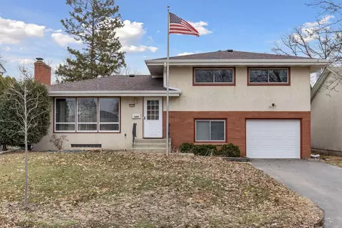 1484 Dieter St, Saint Paul, MN 55106