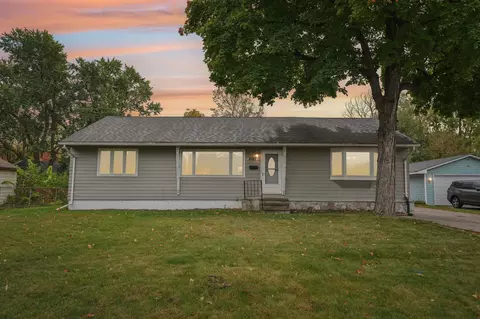 2017 Brookview Dr, Brooklyn Center, MN 55430