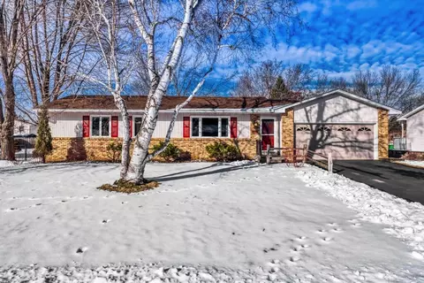 1741 Sartell Ave, Eagan, MN 55122