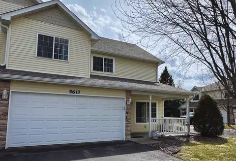 5617 138th St N, Hugo, MN 55038