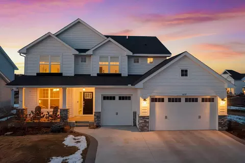 6439 Alvina Ct, Inver Grove Heights, MN 55077