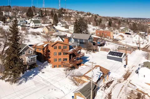 View/Area - 814 W 5th St, Duluth, MN 55806 photo 2 of 18