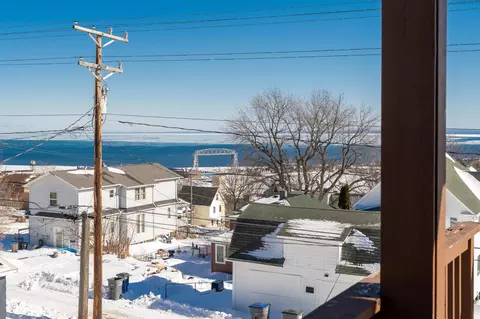 View/Area - 814 W 5th St, Duluth, MN 55806 photo 9 of 18