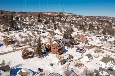 View/Area - 814 W 5th St, Duluth, MN 55806 photo 14 of 18