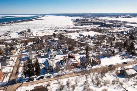 View/Area - 814 W 5th St, Duluth, MN 55806 photo 12 of 18