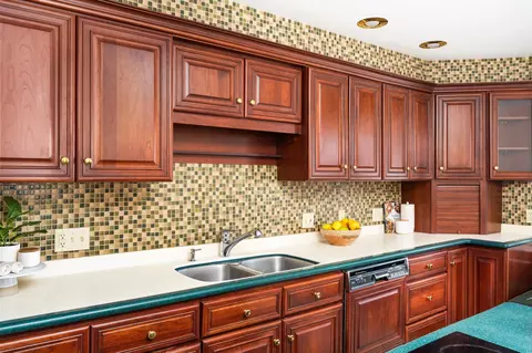Kitchen - 814 W 5th St, Duluth, MN 55806 photo 5 of 12