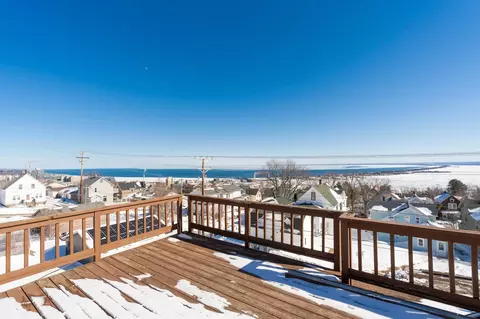 View/Area - 814 W 5th St, Duluth, MN 55806 photo 15 of 18