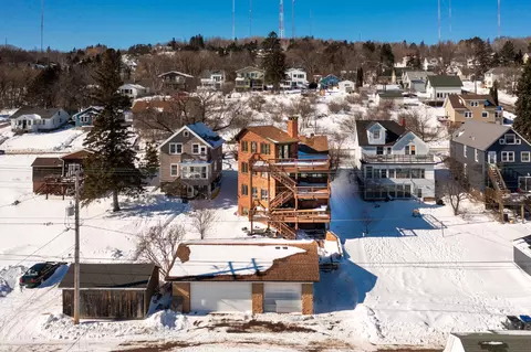 View/Area - 814 W 5th St, Duluth, MN 55806 photo 3 of 18