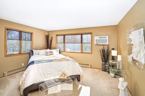 Bedroom - 1722 North Rd, Duluth, MN 55811 photo 1 of 1