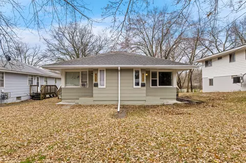 4105 Lowry Ave N, Robbinsdale, MN 55422