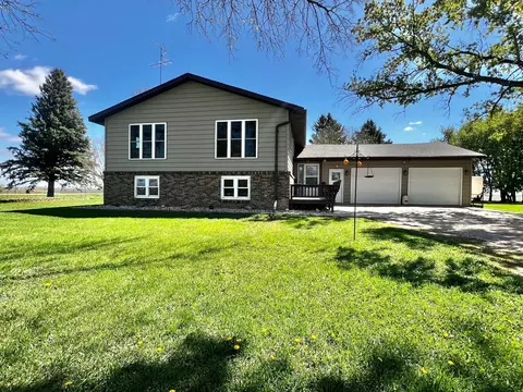 8020 80th St NW, Milan, MN 56262