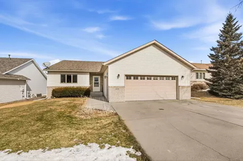 405 16th St N, Sauk Rapids, MN 56379