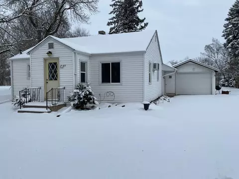 2085 2nd St, Lake Park, MN 56554