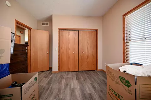 Bedroom - 63627 170th Ave, Kellogg, MN 55945 photo 3 of 6