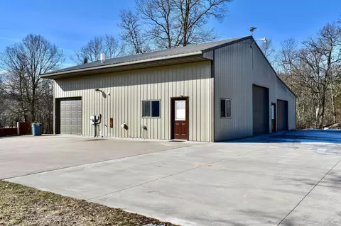 Exterior - 63627 170th Ave, Kellogg, MN 55945 photo 8 of 20