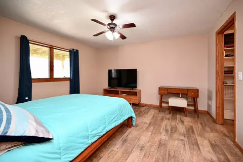 Bedroom - 63627 170th Ave, Kellogg, MN 55945 photo 6 of 6