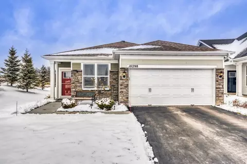 10298 Elm Ln, Rogers, MN 55374
