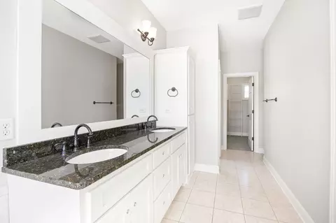 1069 Symphony Ln, Chaska, MN 55318 photo 13