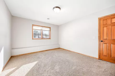 1069 Symphony Ln, Chaska, MN 55318 photo 26