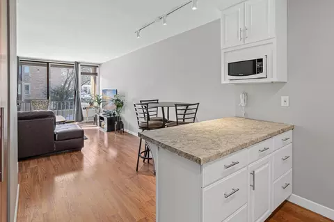 4030 15th Ave S #7C, Minneapolis, MN 55407